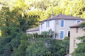 La Maison Bleue, nid chaleureux en bord de rivière